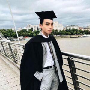 เรียนต่อตรีต่างประเทศ Foundation Graduation day